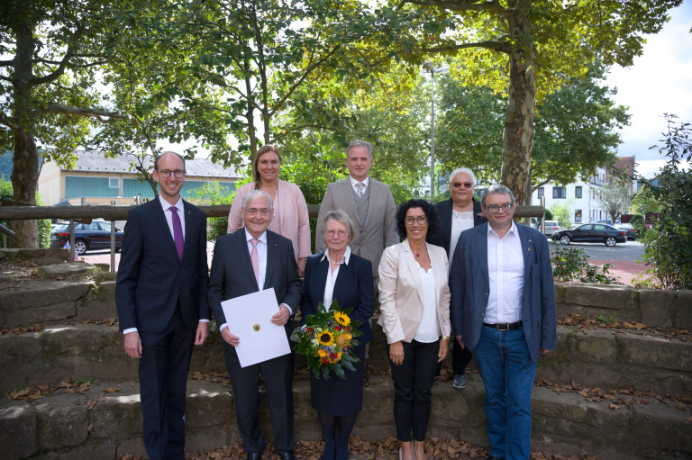 Die SPD-Stadtratsfraktion gratuliert Heinz Kaiser zur Verleihung des Ehrenbürgerrechts der Stadt Erlenbach.